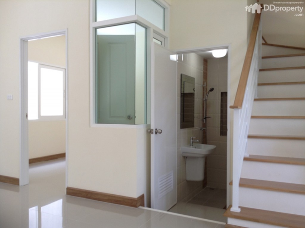 Golden Town Rattanathibet â Bangplup39-036